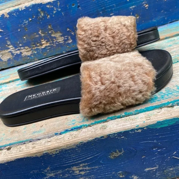 NEWBARK Los Angeles Frankie shearling slides - Picture 2 of 9